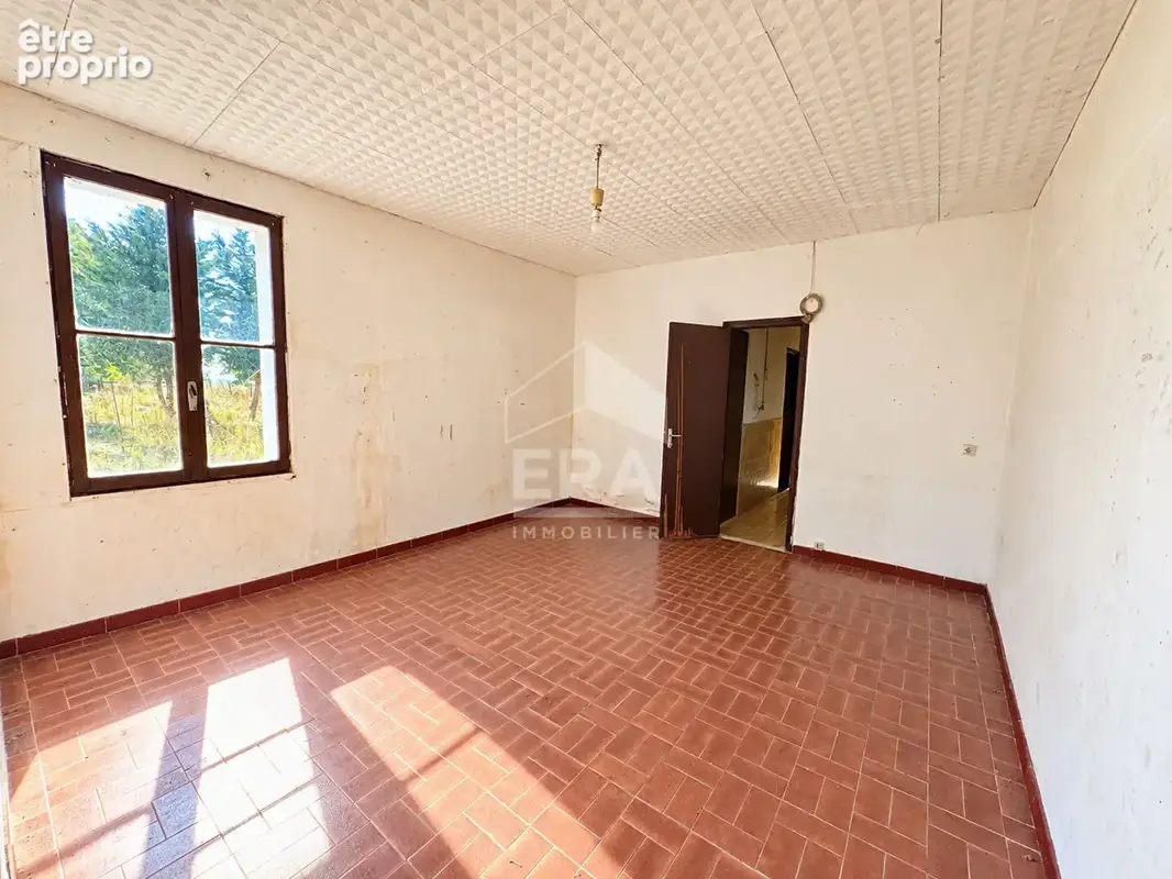 Maison à vendre à Bourg - 5 pièces, 165 m², terrain 10 434 m² - photo 6