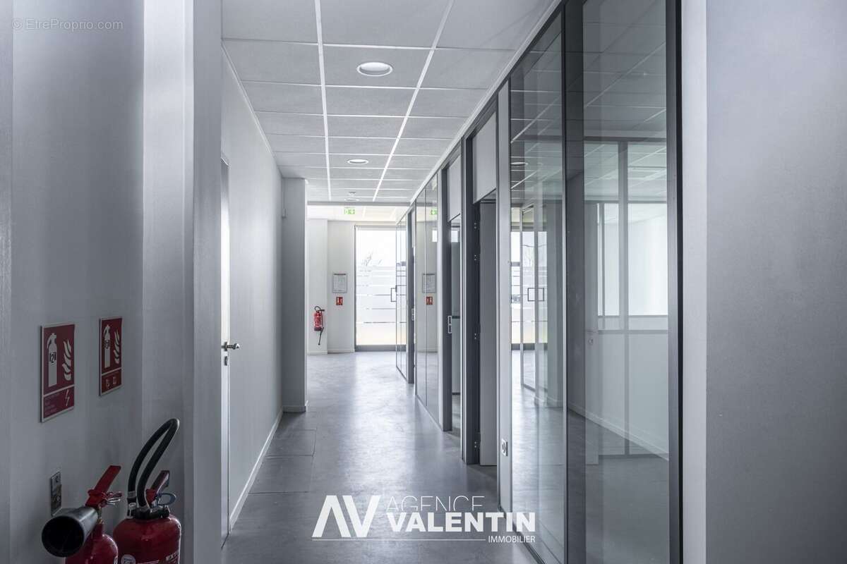 Commerce à ARS-LAQUENEXY