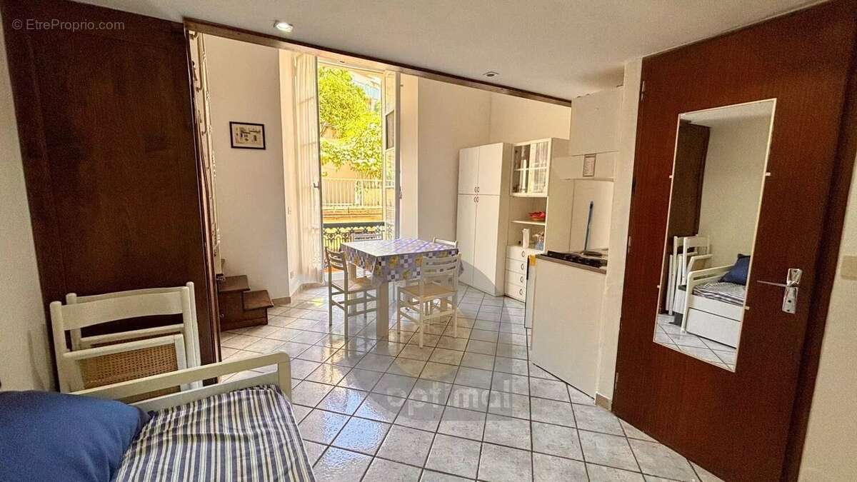 Appartement à MENTON