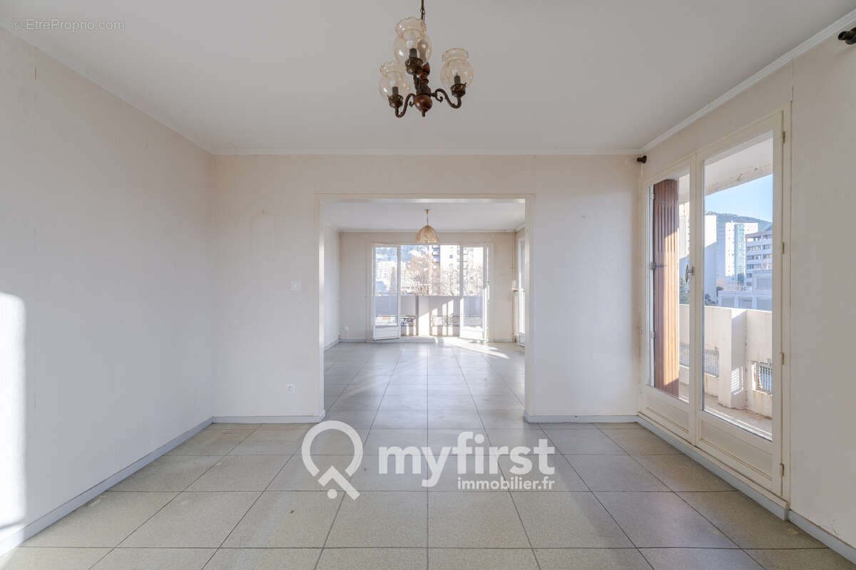 Appartement à TOULON