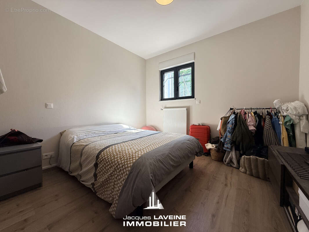 Appartement à LESSY