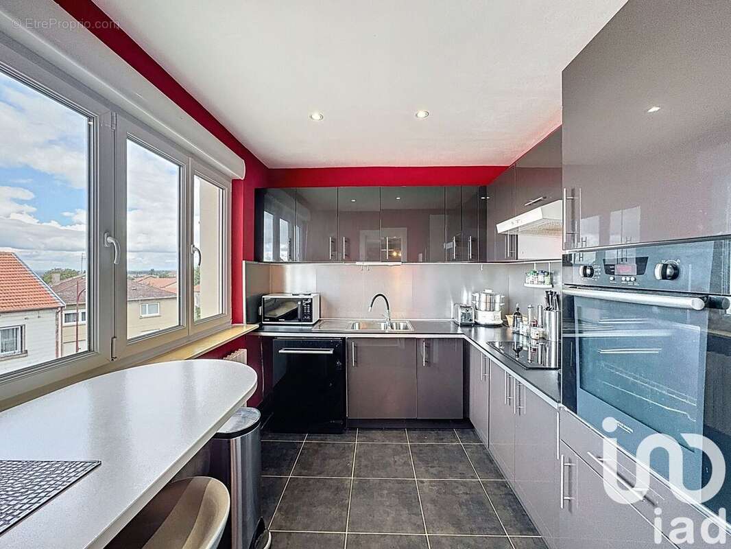 Photo 6 - Appartement à SAINT-PRIVAT-LA-MONTAGNE