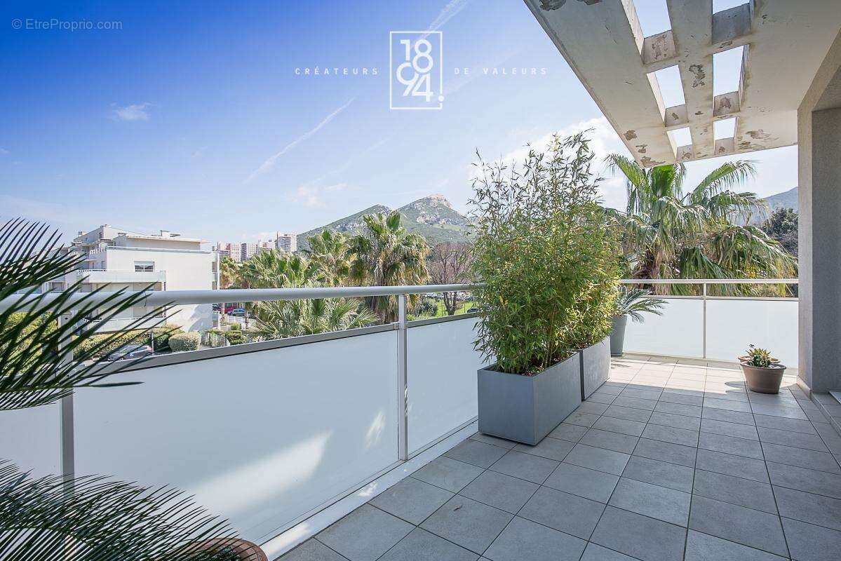 Appartement à MARSEILLE-9E