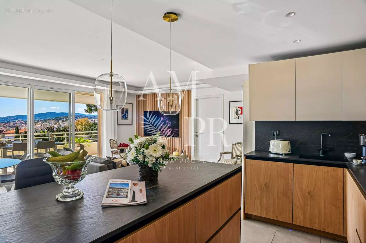 Cannes Basse Californie - Appartement 3 pièces - Vue mer - photo 7
