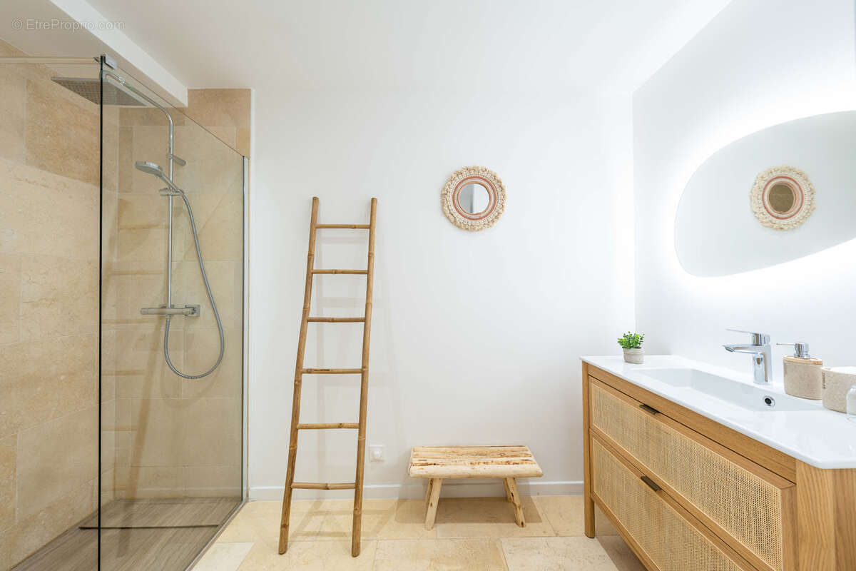 Maison à LA COLLE-SUR-LOUP