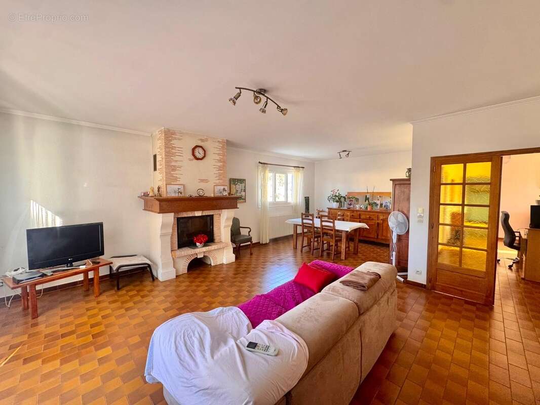 Maison à VENDARGUES