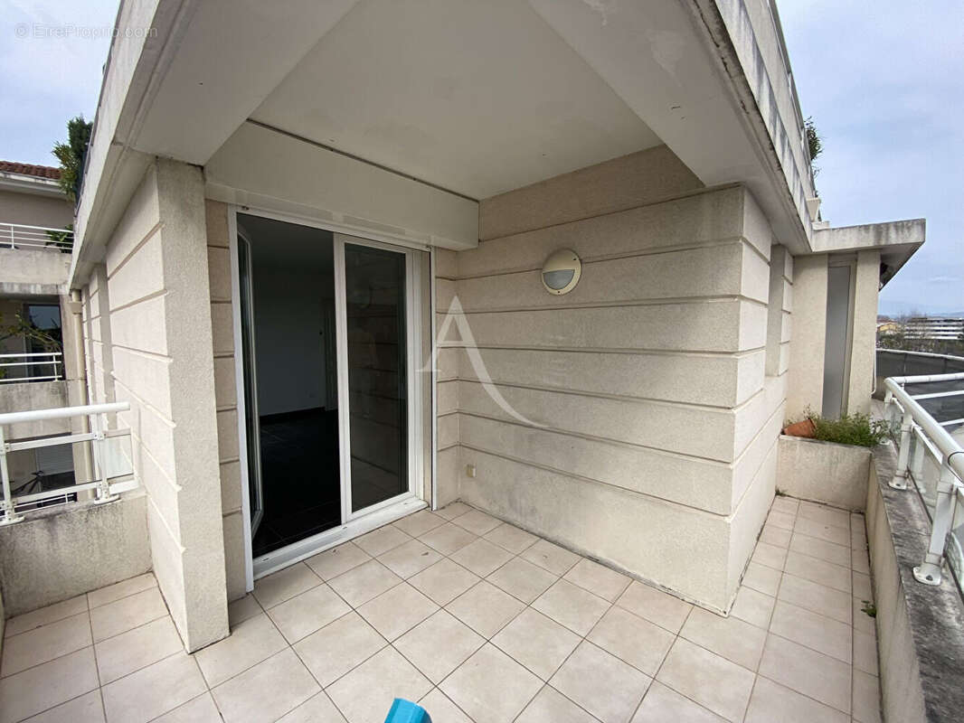 Appartement à MANDELIEU-LA-NAPOULE