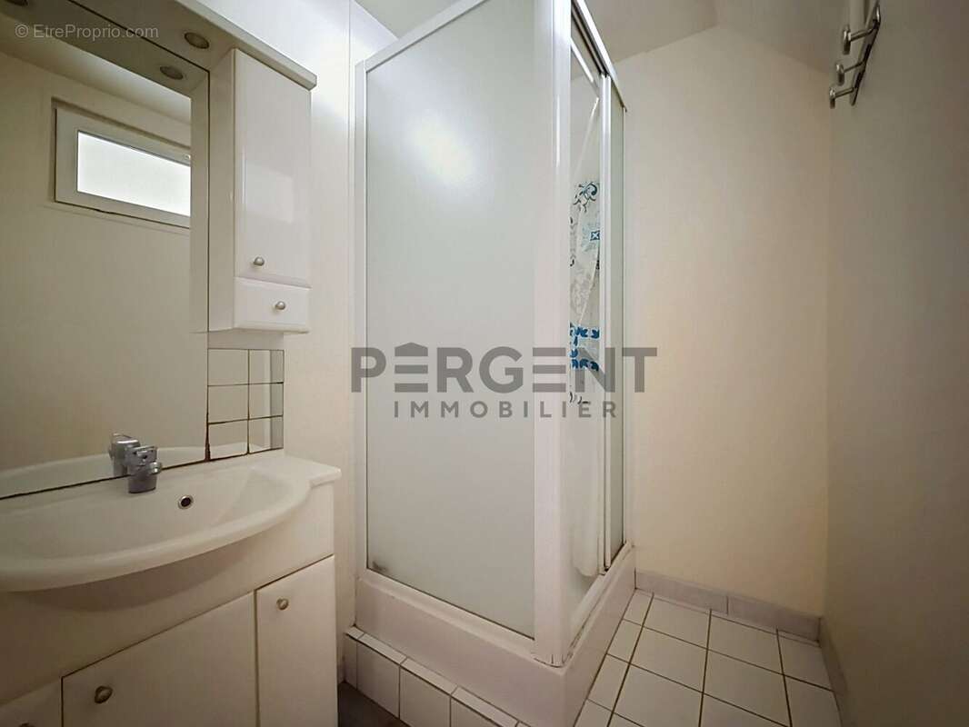 Appartement 43 m² à Charleville-Mezieres  - photo 8