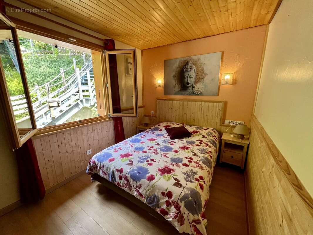 Chalet rénové en deux appartements - photo 8