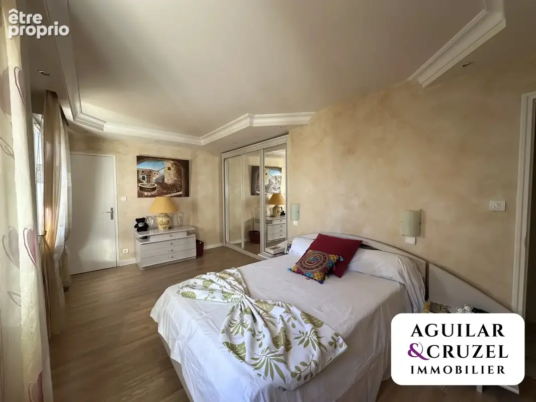 En exclusivité quartier de Gionne - photo 9