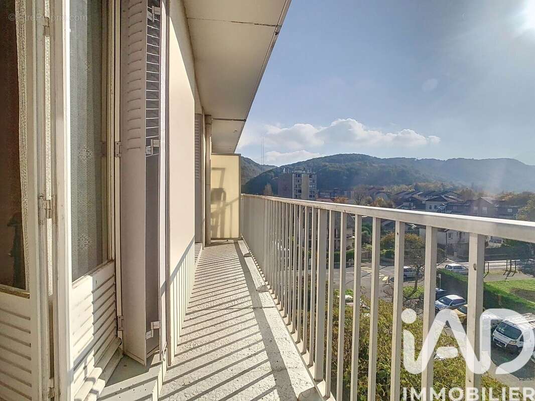 Photo 2 - Appartement à LE PONT-DE-CLAIX