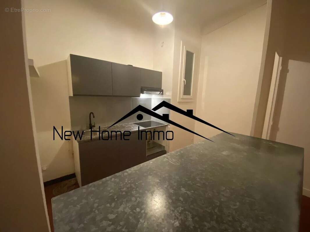 Appartement à MARSEILLE-6E