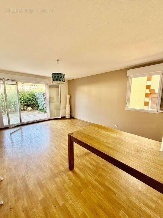 Appartement à LE VERDON-SUR-MER