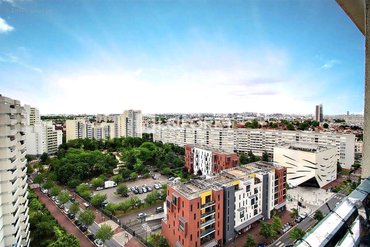 Appartement à GENNEVILLIERS