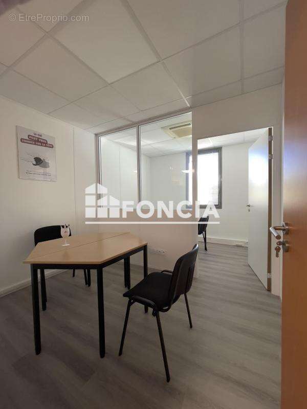 Vente - Bureau - 135 m² - 195 000 € - GRENOBLE - photo 3