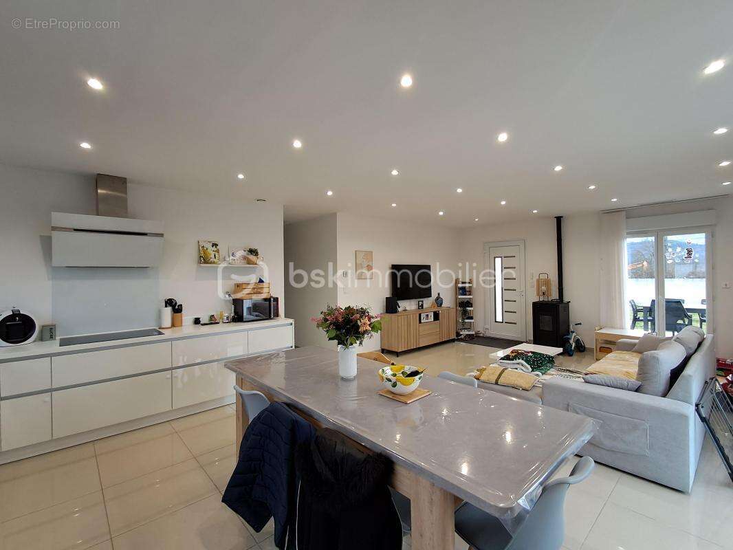 Maison à LABARTHE-INARD