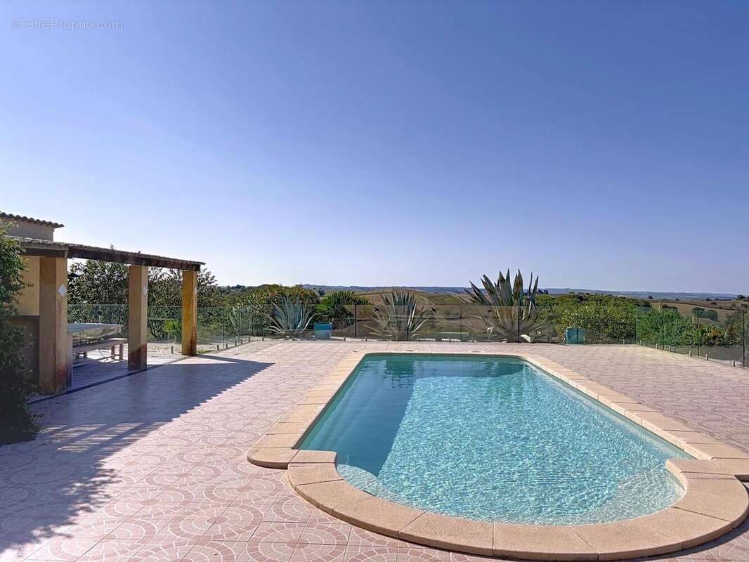 Photo 3 - Maison à MONTREAL