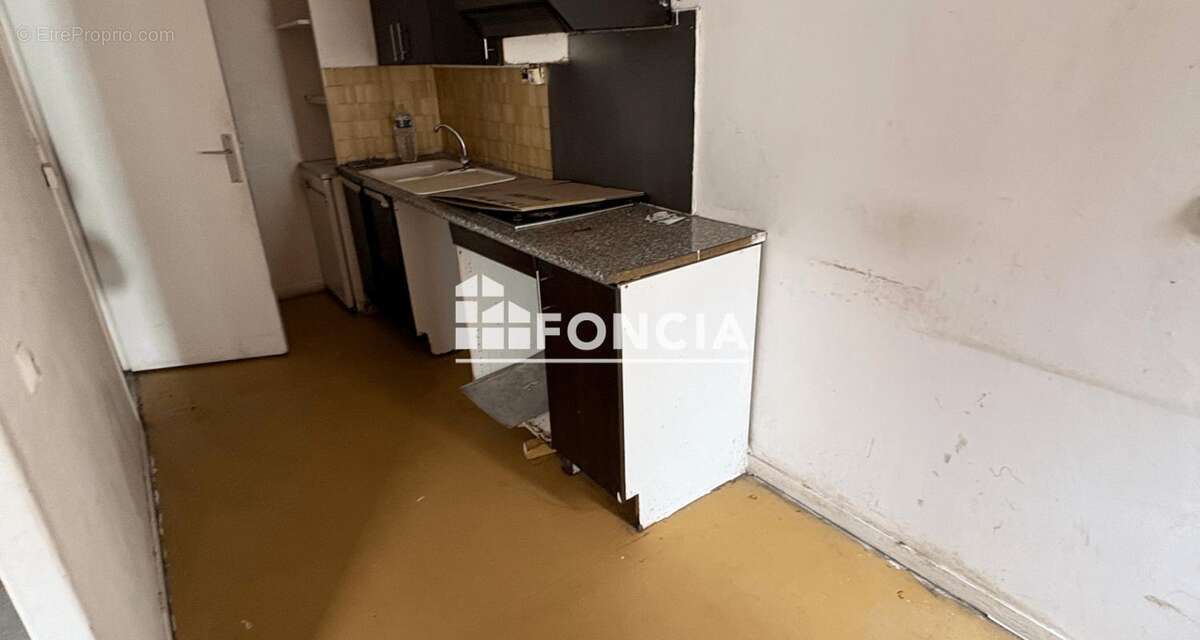 Appartement à LA COURNEUVE