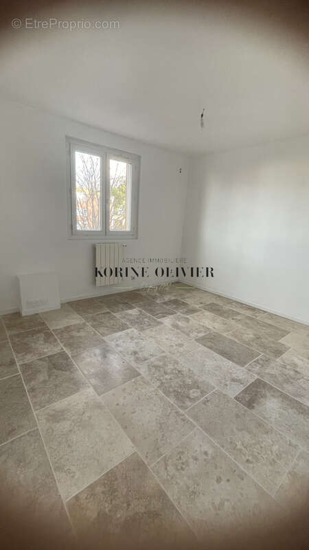 Appartement à MARSEILLE-9E