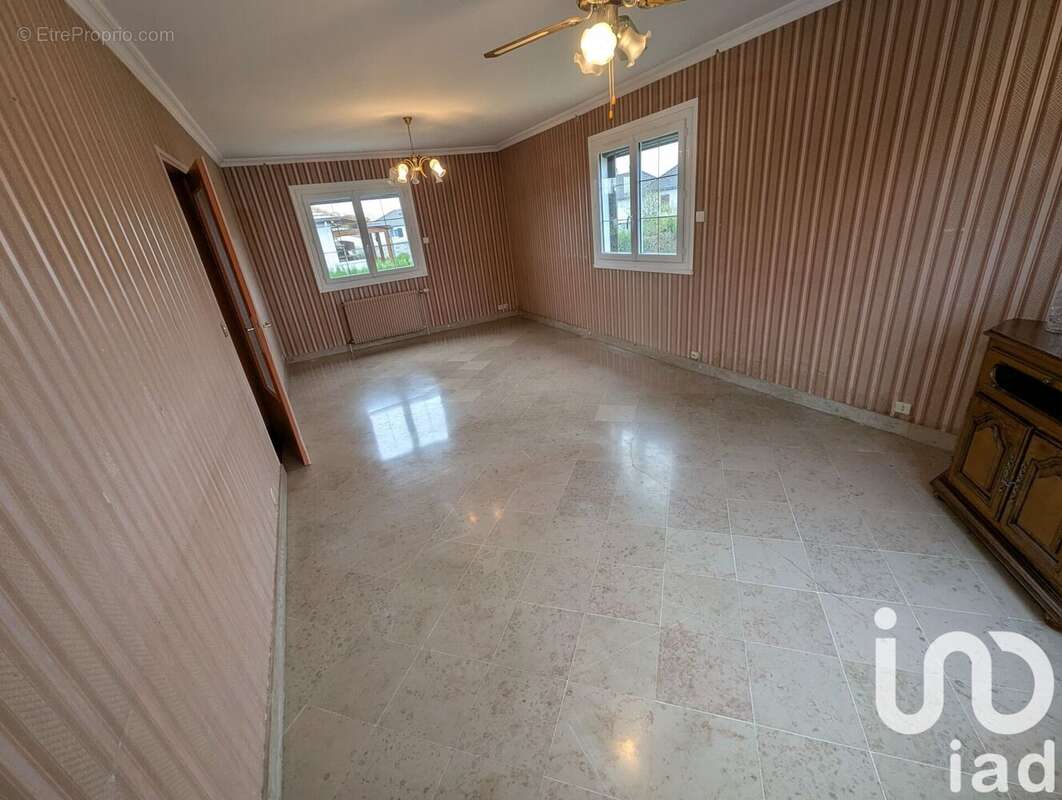 Photo 5 - Maison à VERGIGNY