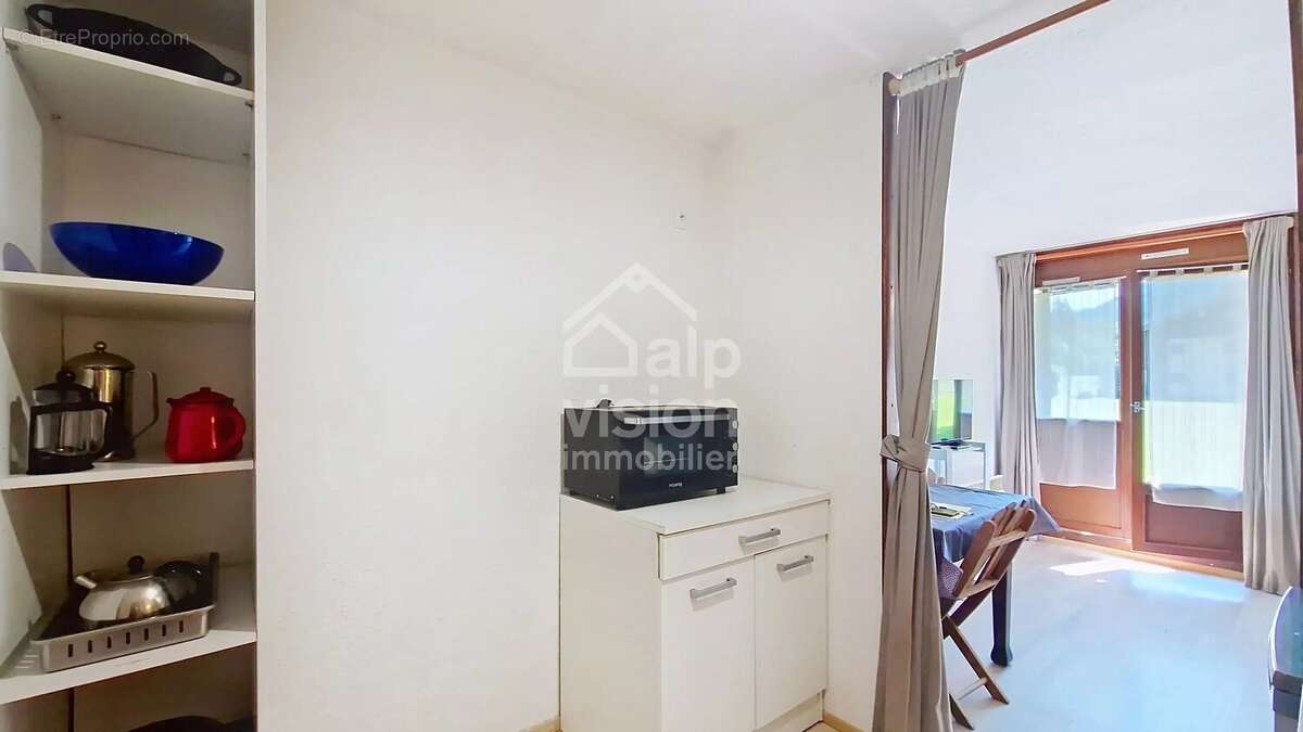 Abondance une piece proche centre - photo 2