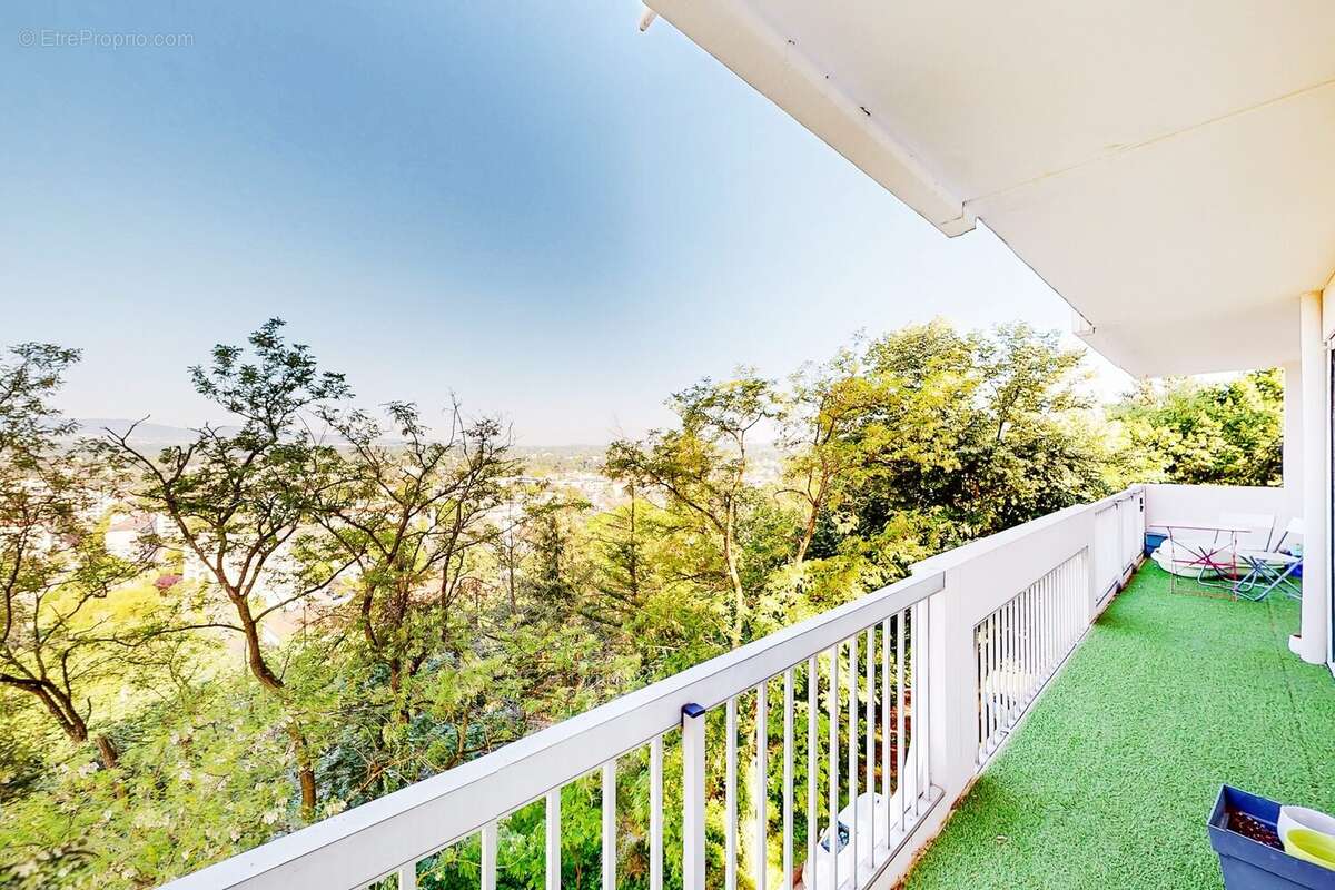 Appartement à LYON-5E