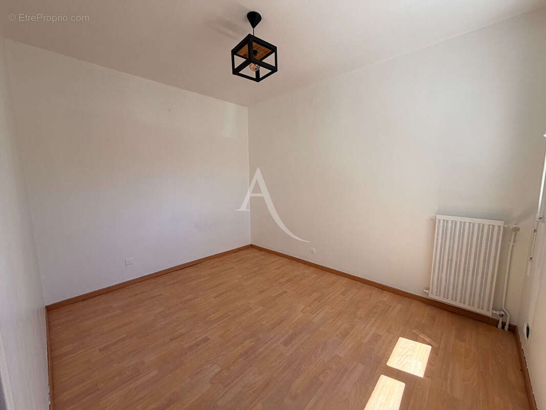 Ne manquez pas cette belle opportunité ! T4 de 80 m² exposé plein sud - photo 7