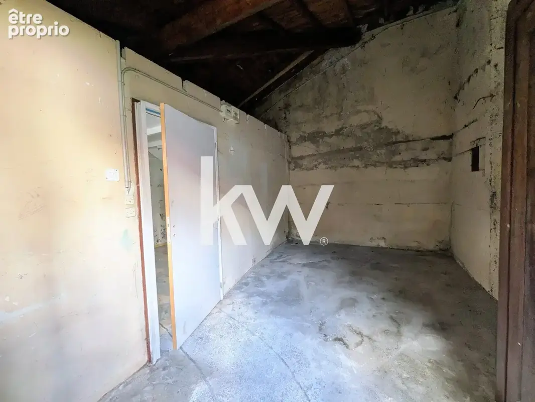 Commerce 270 m² à vendre à Saint-Etienne (42000) - photo 8