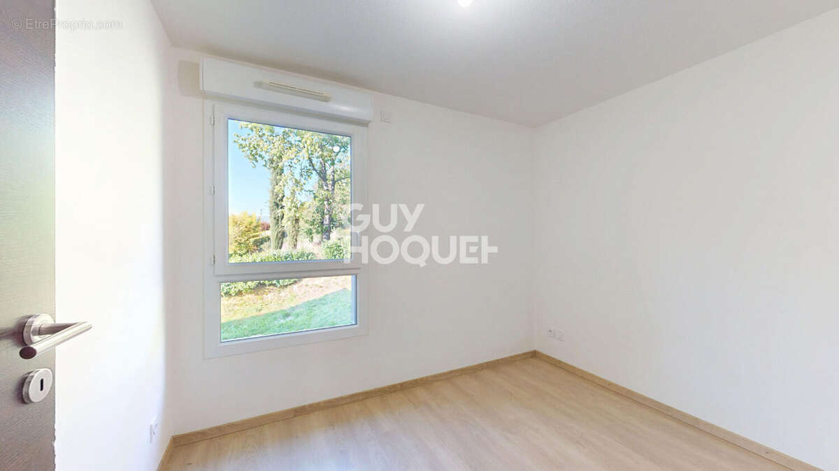 Appartement à MOUXY