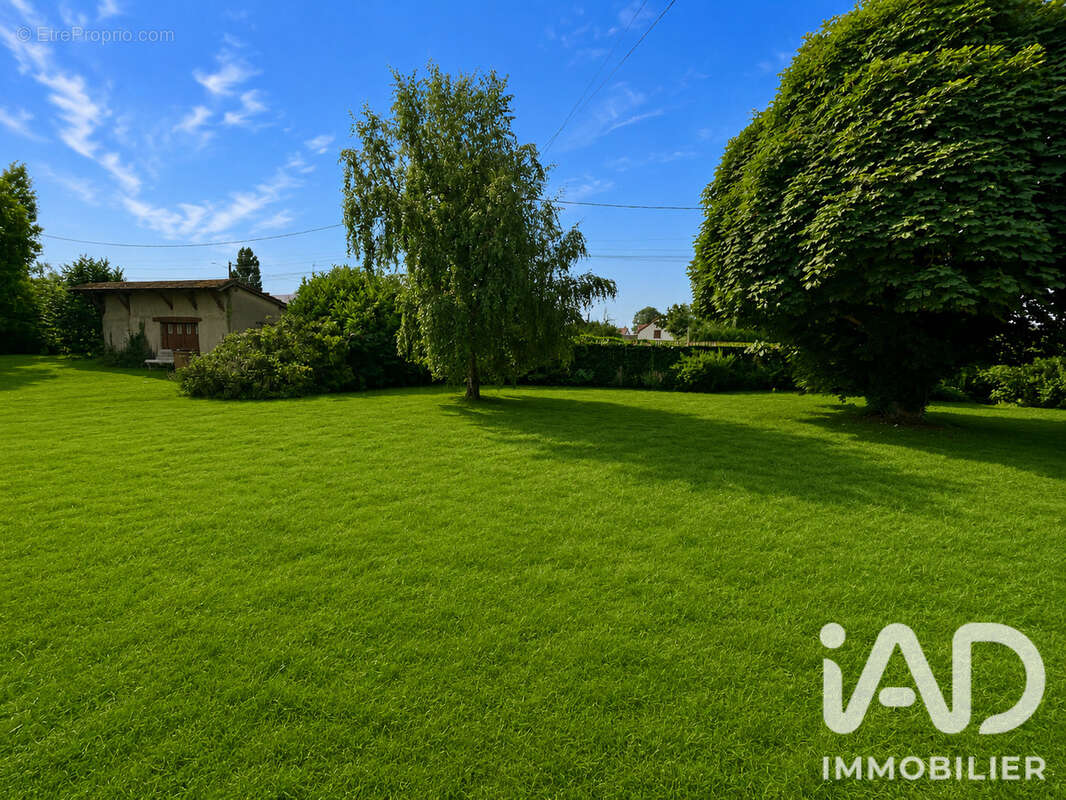 Maison 82 m² à Tremblay-Les-Villages  - photo 3