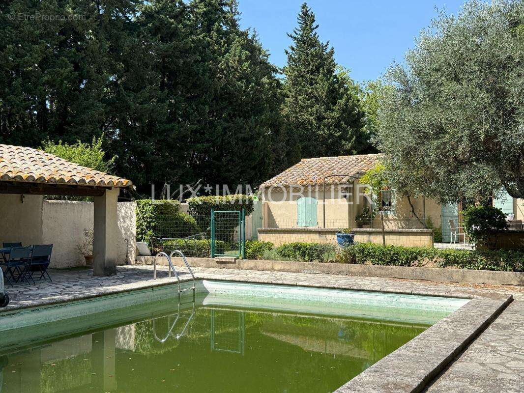 Maison à MAUSSANE-LES-ALPILLES