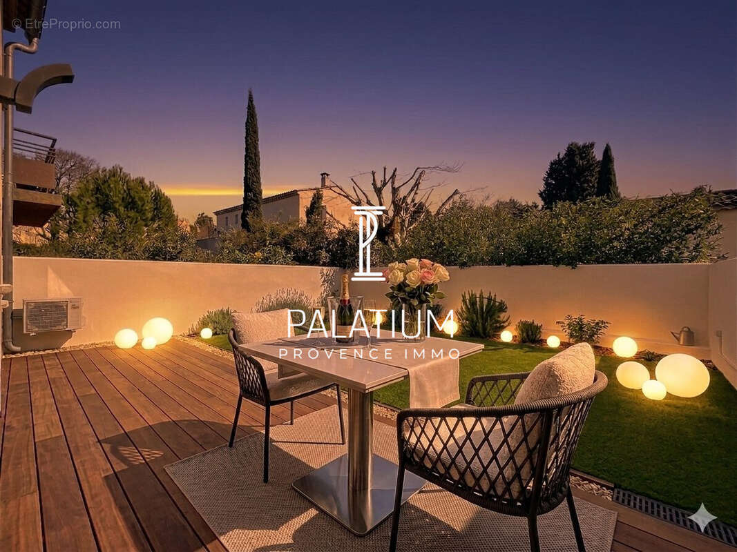 Appartement à L'ISLE-SUR-LA-SORGUE