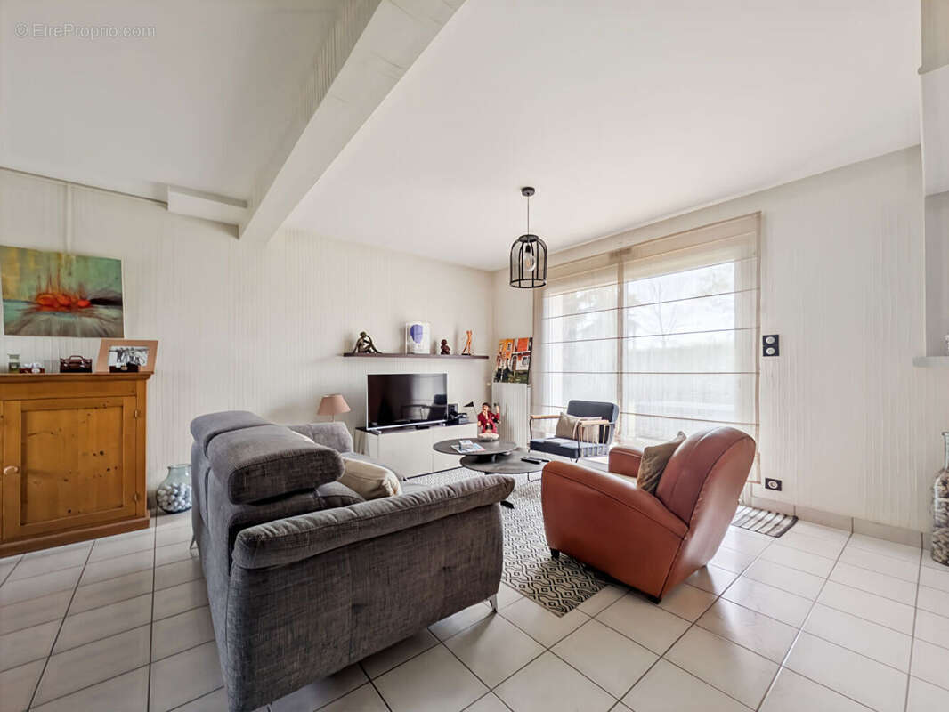 Maison à LA MEZIERE