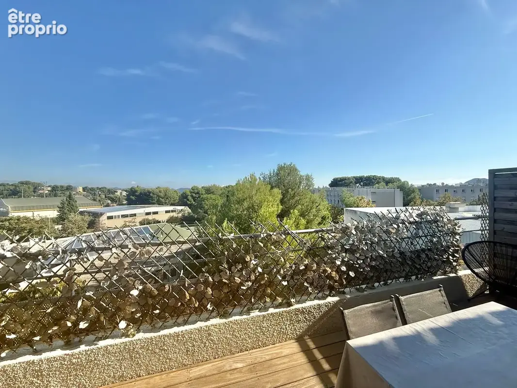 Appartement T2 avec terrasse et parking - photo 5