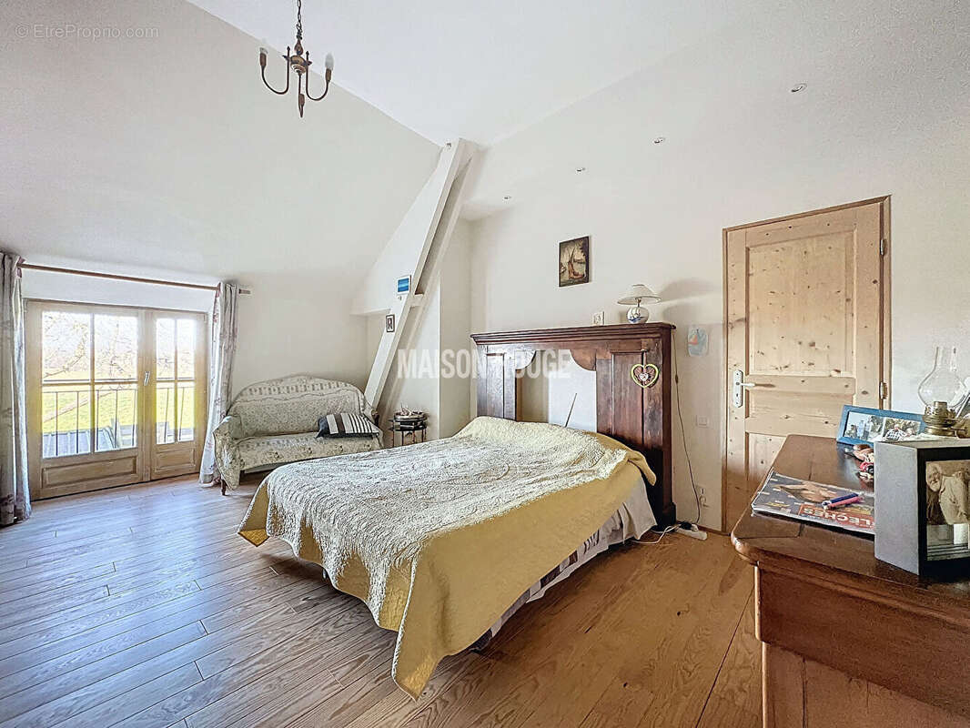 Maison à BREAL-SOUS-MONTFORT