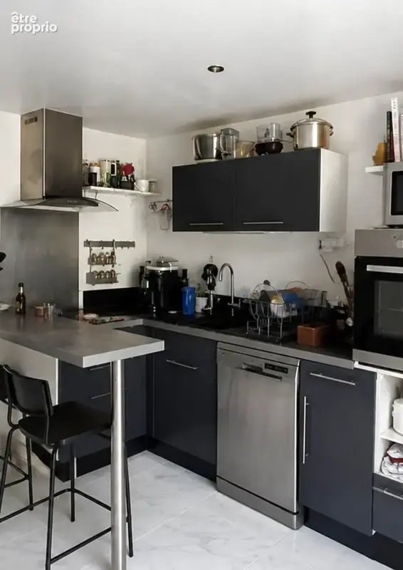 Belle maison familiale avec extérieurs   le chambon-feugerolles - photo 3
