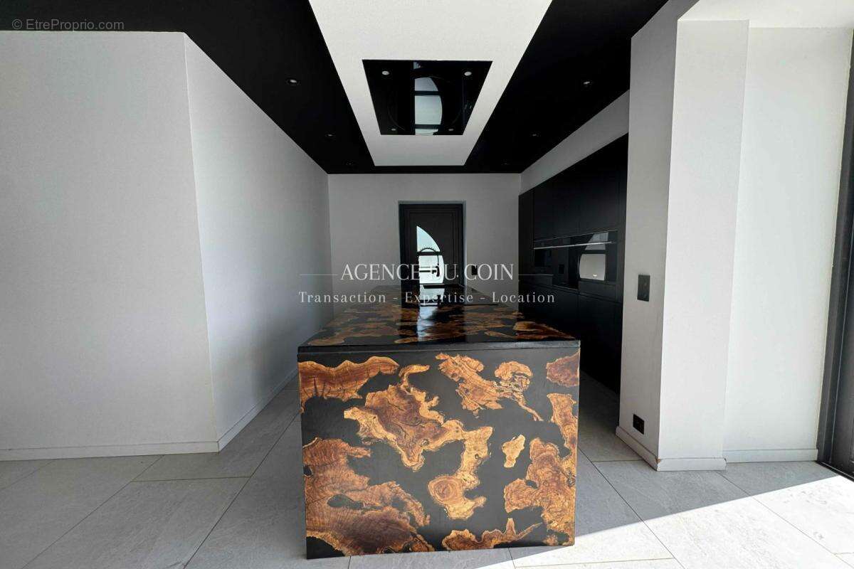 Maison à LE LAVANDOU