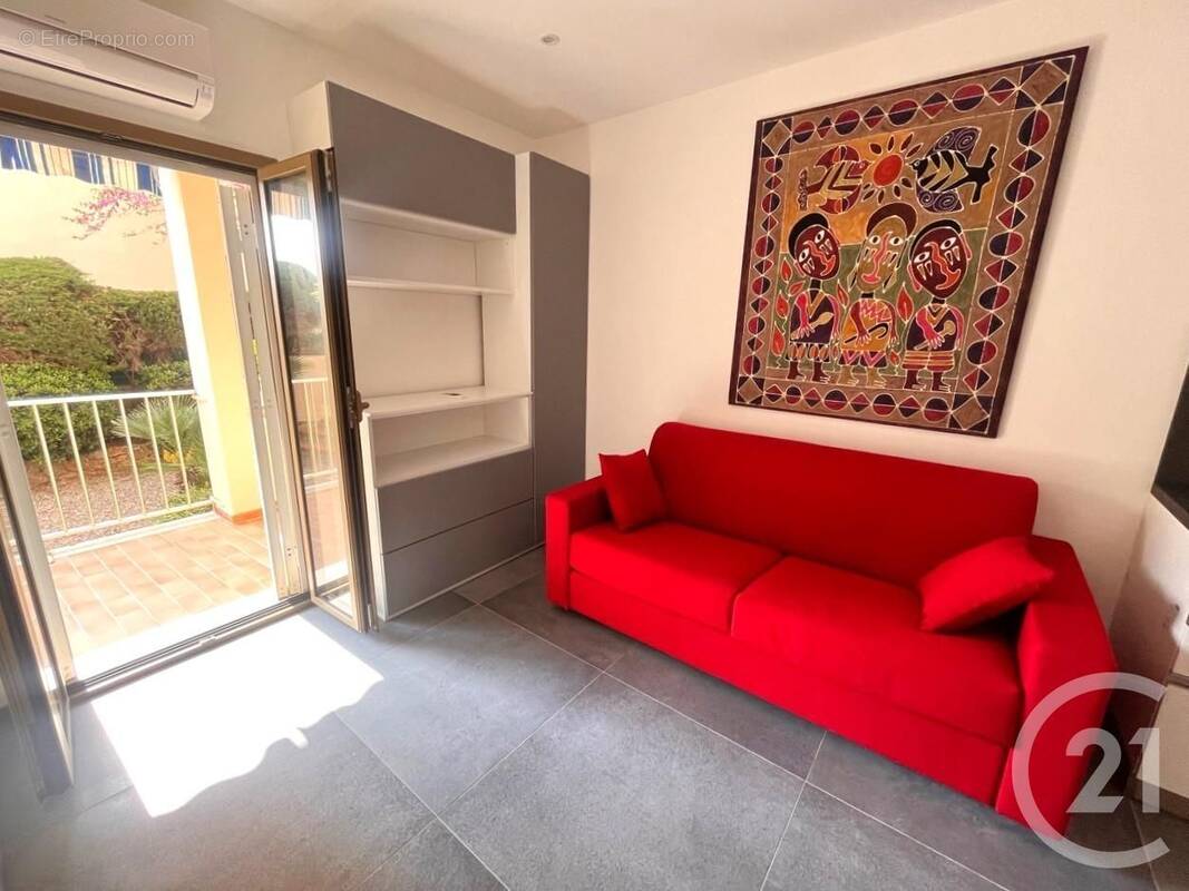Appartement à ROQUEBRUNE-CAP-MARTIN
