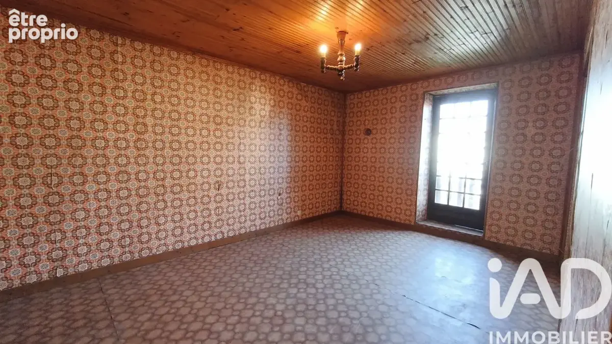 Photo 1 - Maison à SAINT-PIERRE-DU-CHAMP