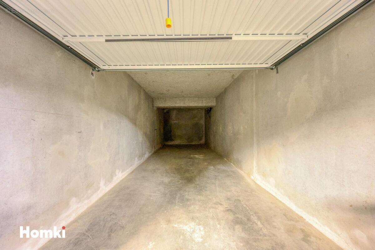 Appartement à SIX-FOURS-LES-PLAGES