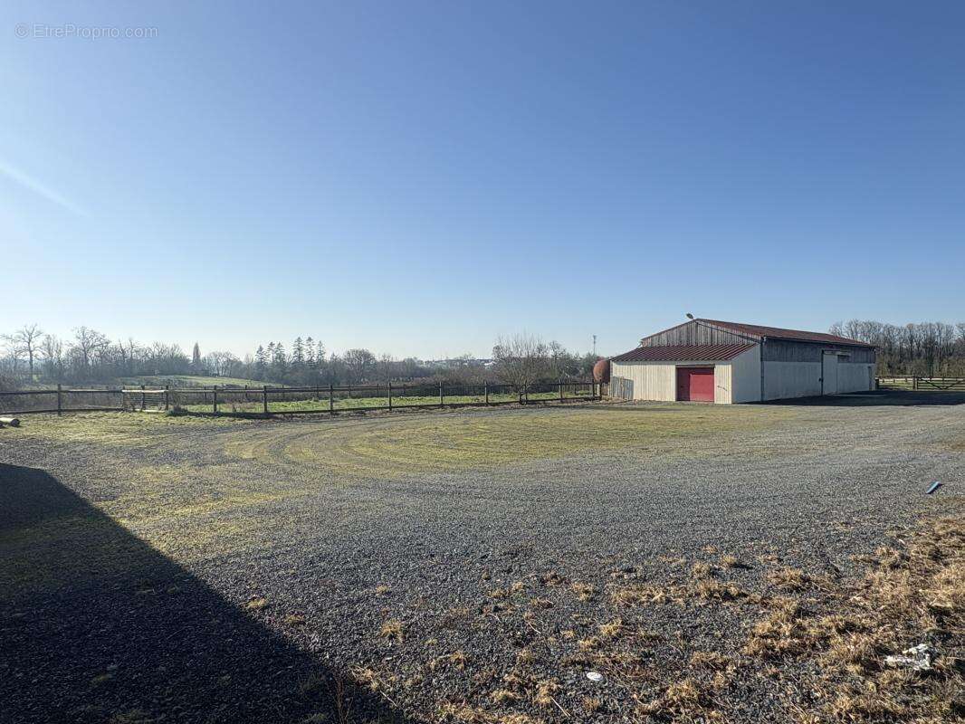 Maison à PONT-HEBERT