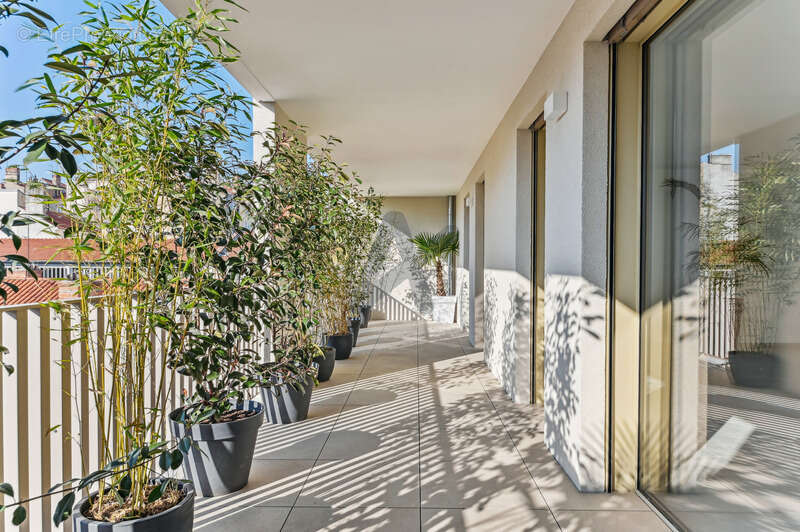 Appartement à LYON-6E