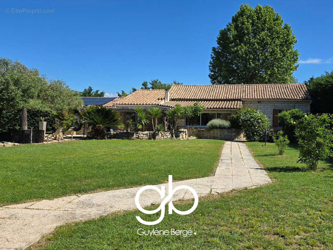 En Exclusivité   Propriété de charme entre Montpellier et la Camargue - photo 2
