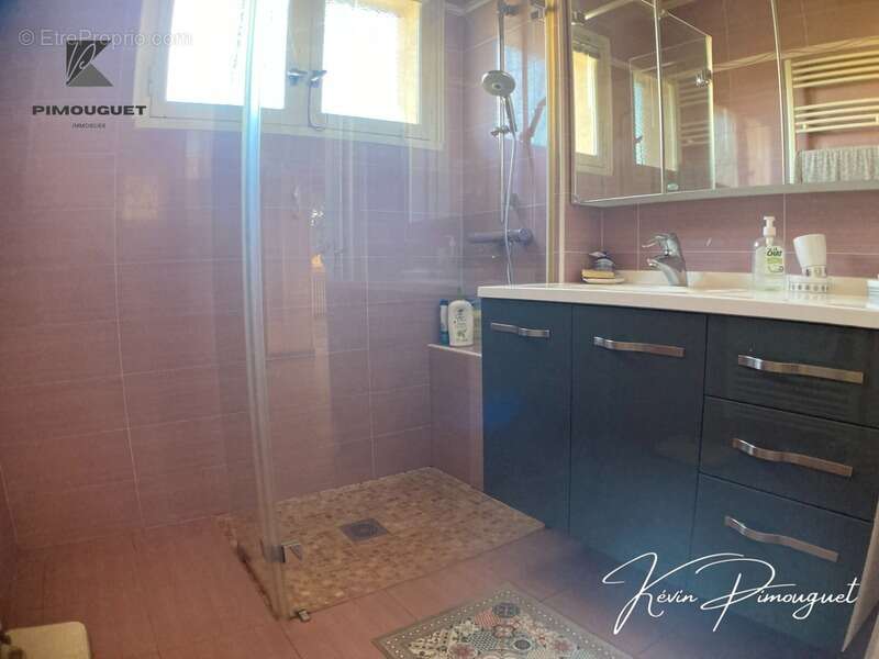 Maison à CASTILLON-LA-BATAILLE