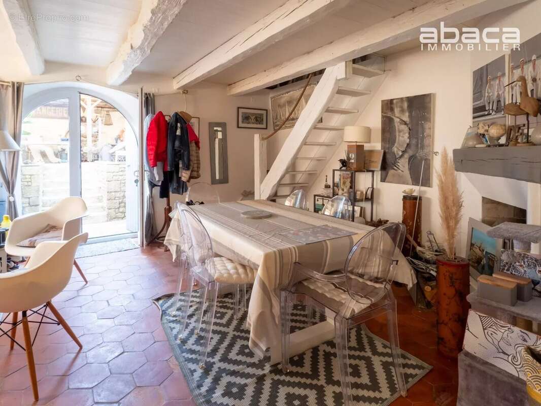 Maison à LE BOIS-PLAGE-EN-RE