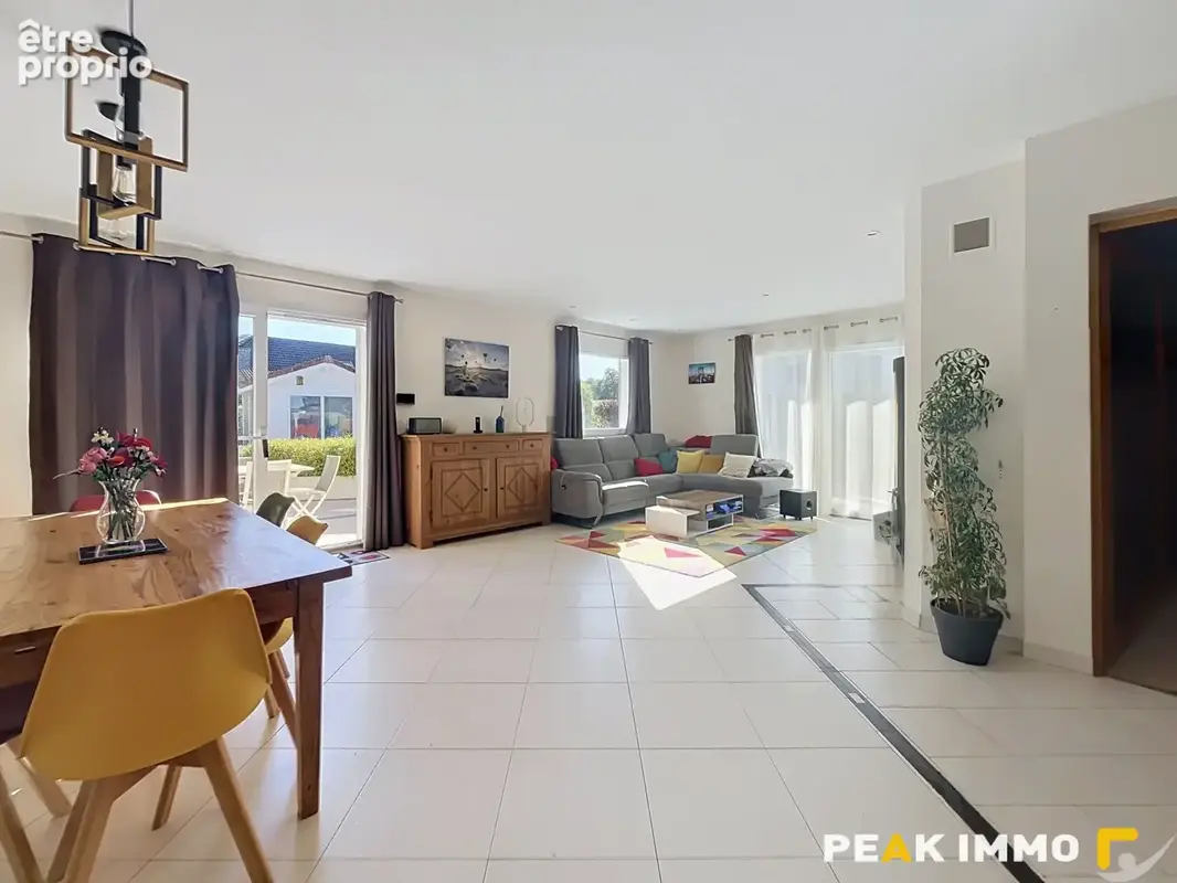 Maison 6 pièces 156 m² à vendre à Peillonnex (74250) - photo 5