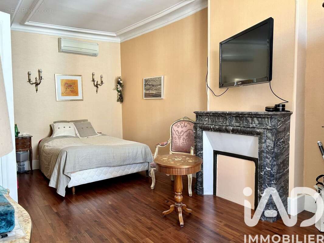 Maison 213 m² à Jargeau  - photo 9