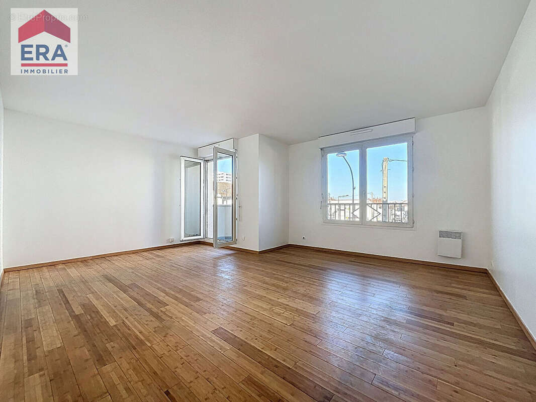 Appartement à IVRY-SUR-SEINE