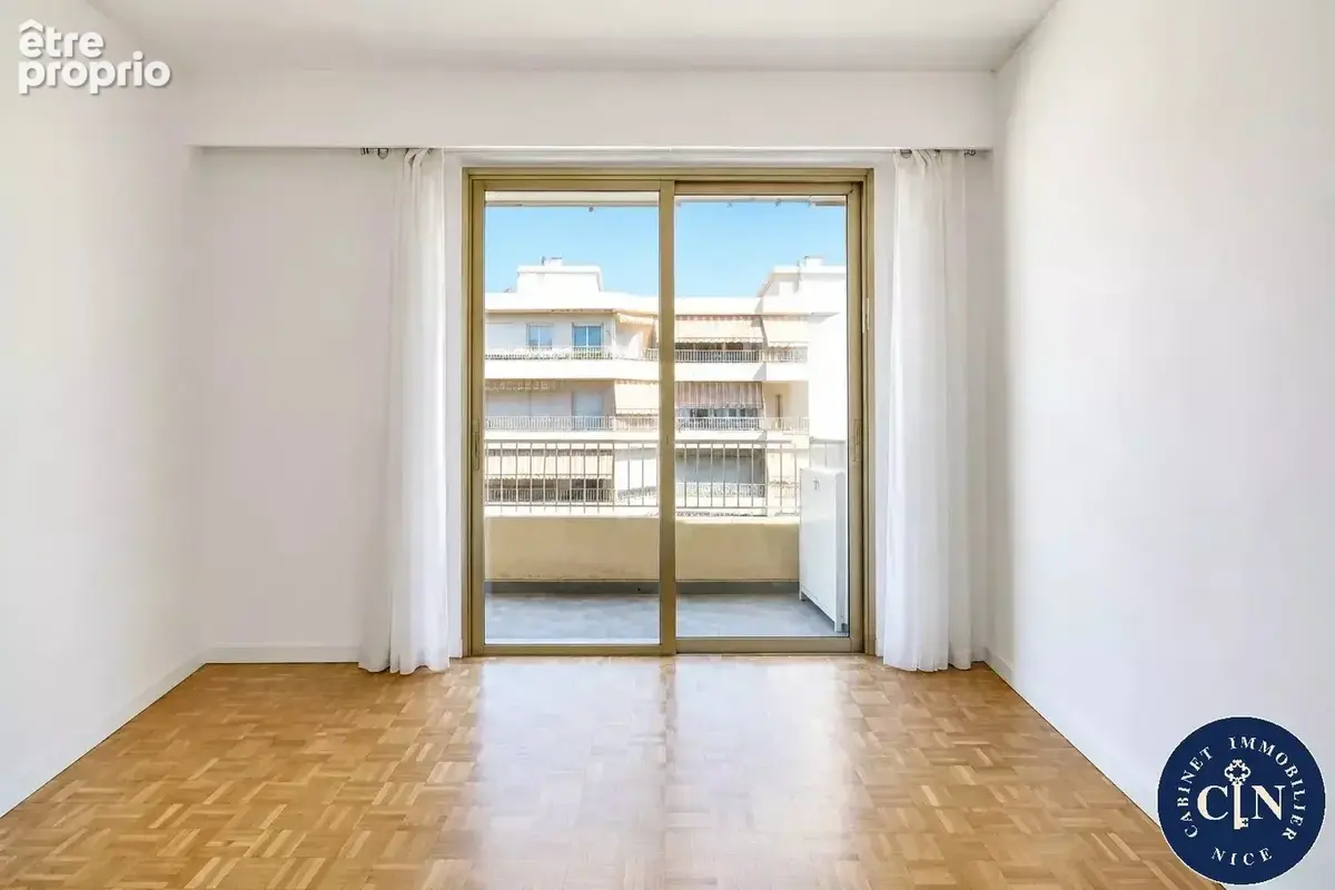 Appartement 4 pièces 80 m² à vendre à Nice (06000) - photo 9