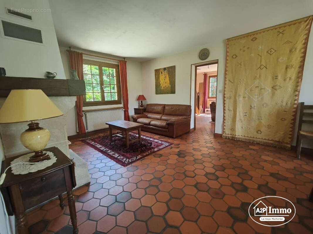 Maison à CRASVILLE